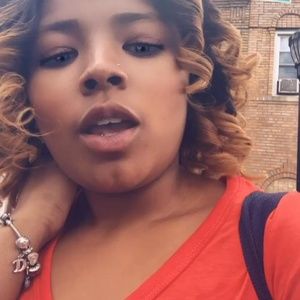 Meet your Posher, Deanna